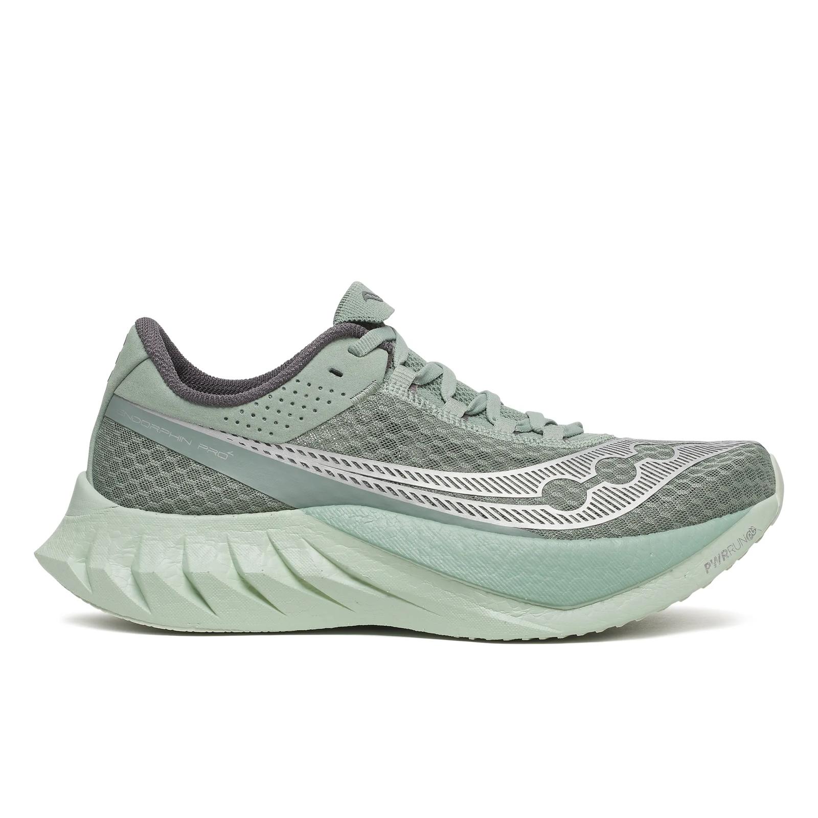 Saucony Men's Endorphin Speed 4 running shoe in white and navy