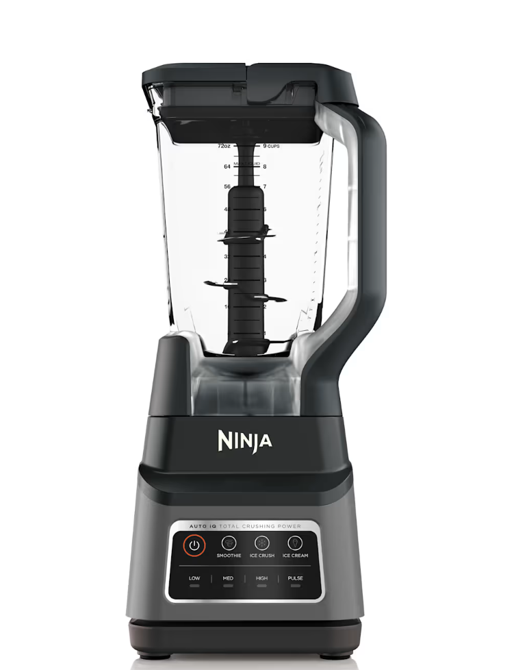 Ninja Professional Plus blender BN701C, the best overall blender in Canada